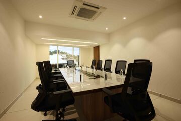 Board room / Meeting room